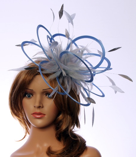 cornflower blue and silver and baby blue med with hackle (6)