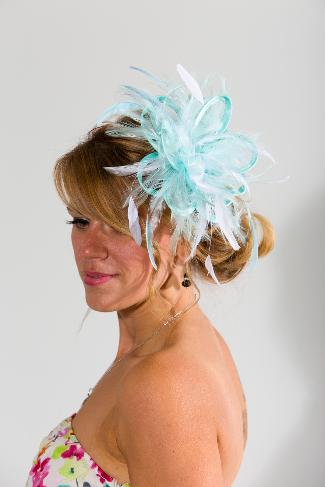 aqua white small satin hackle (7)aqua white small satin hackle (7)aqua white small satin hackle (7)