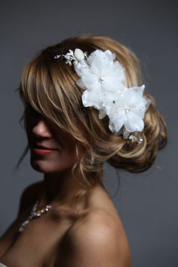 ivory flowers pearl and rhinestone wired comb bridal headpiece (1)