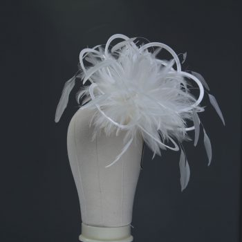 Ladies formal Ivory medium feather and satin loop fascinator hat. Suitable for a wedding or ladies day at the races